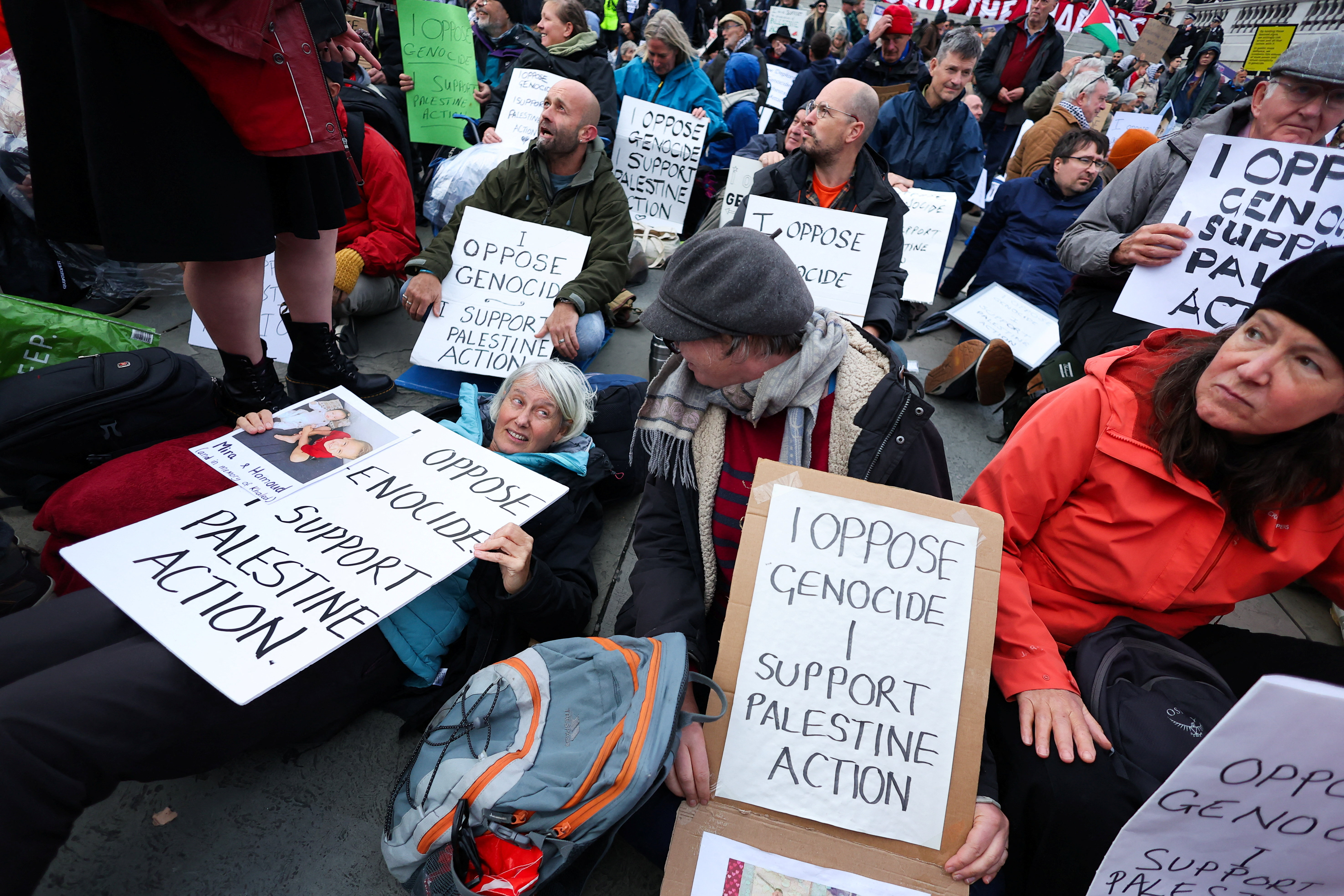 Hundreds of thousands turn out at pro-Palestinian marches in Europe